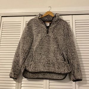 Thread and supply sweatshirt, size large